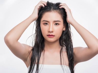 เฝ้าระวังด่วน ผมบางกลางหัวผู้หญิง วัยไหนเริ่มเสี่ยง อยากรู้ต้องอ่าน